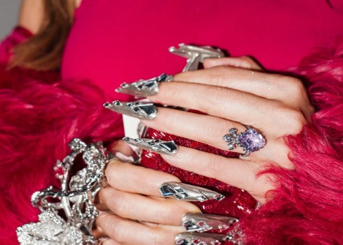 Natasha Poonawalla owns Rs 126-cr Pink Diamond ring once owned by France's Last Queen