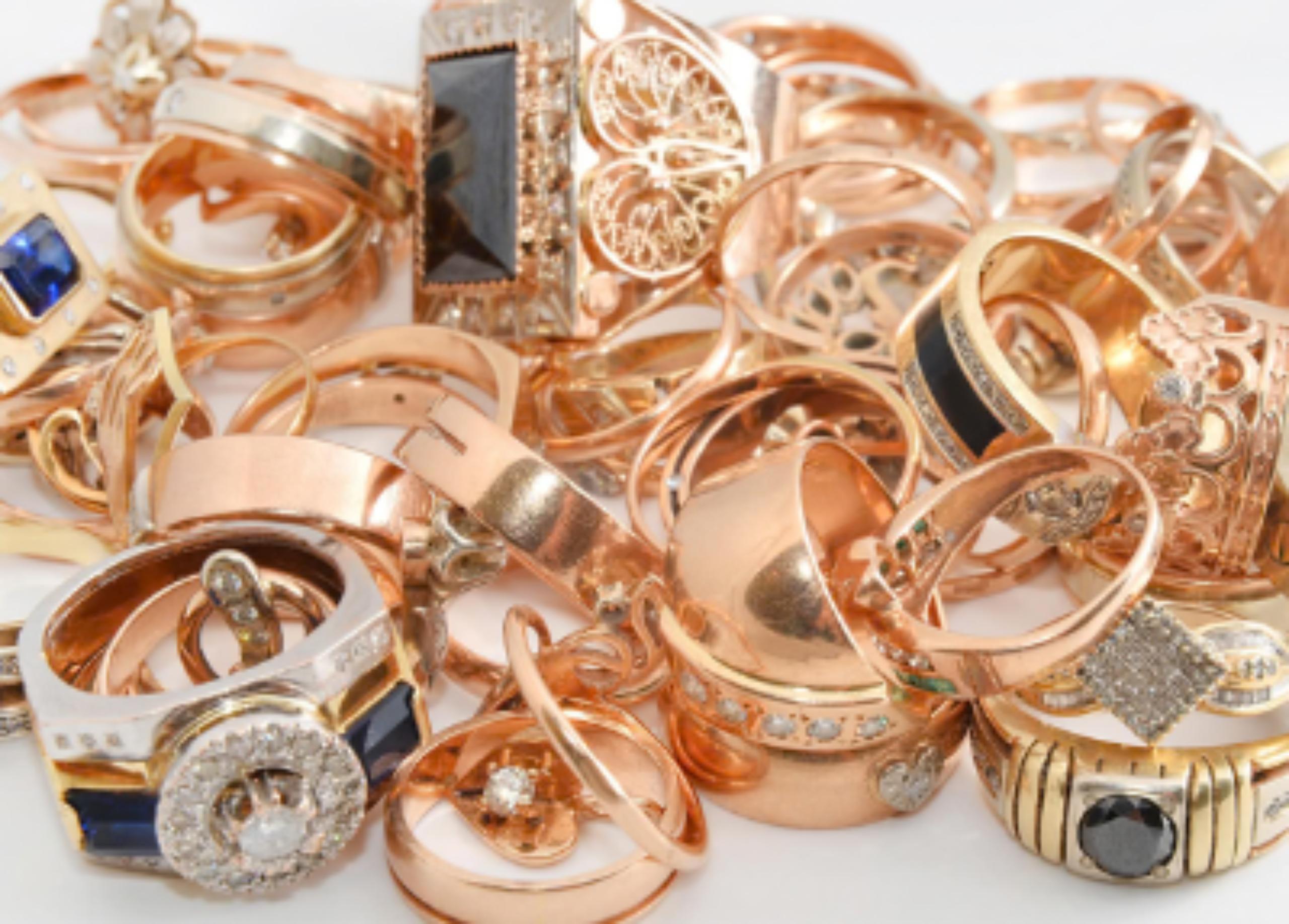 British retail sales jump as online jewellery firms offer surprise Christmas sparkle