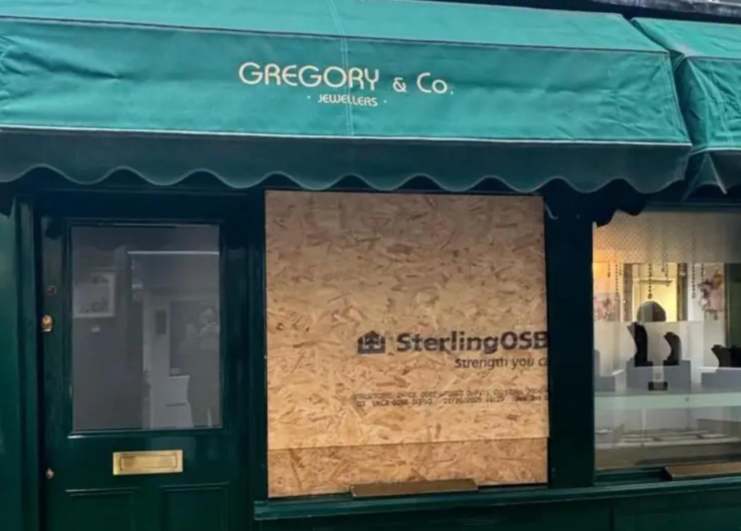 Armed burglars raid jewellers in daytime break-in