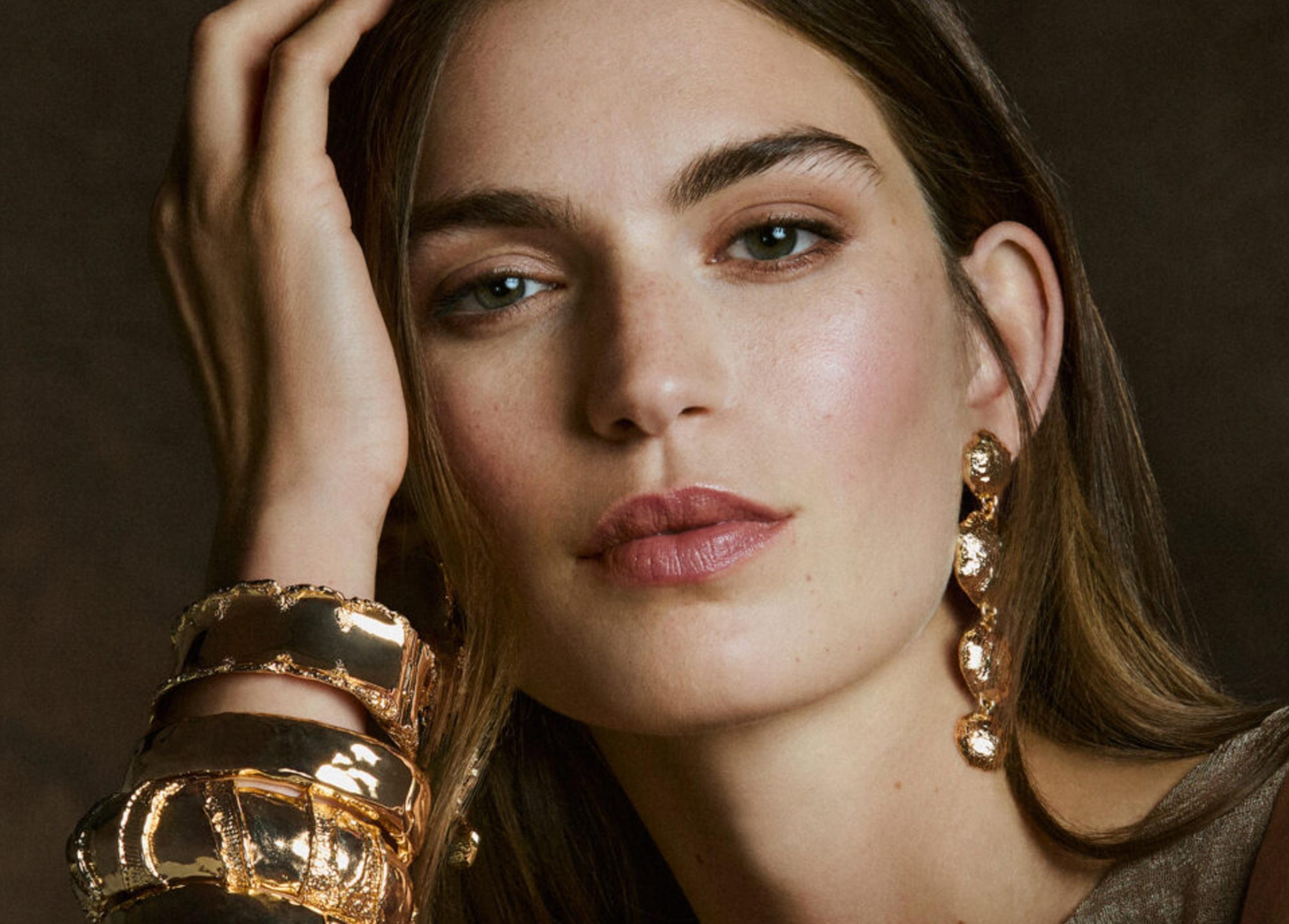 Gold-Plated Bronze Takes Centre Stage in Giovanni Raspini’s New Collection