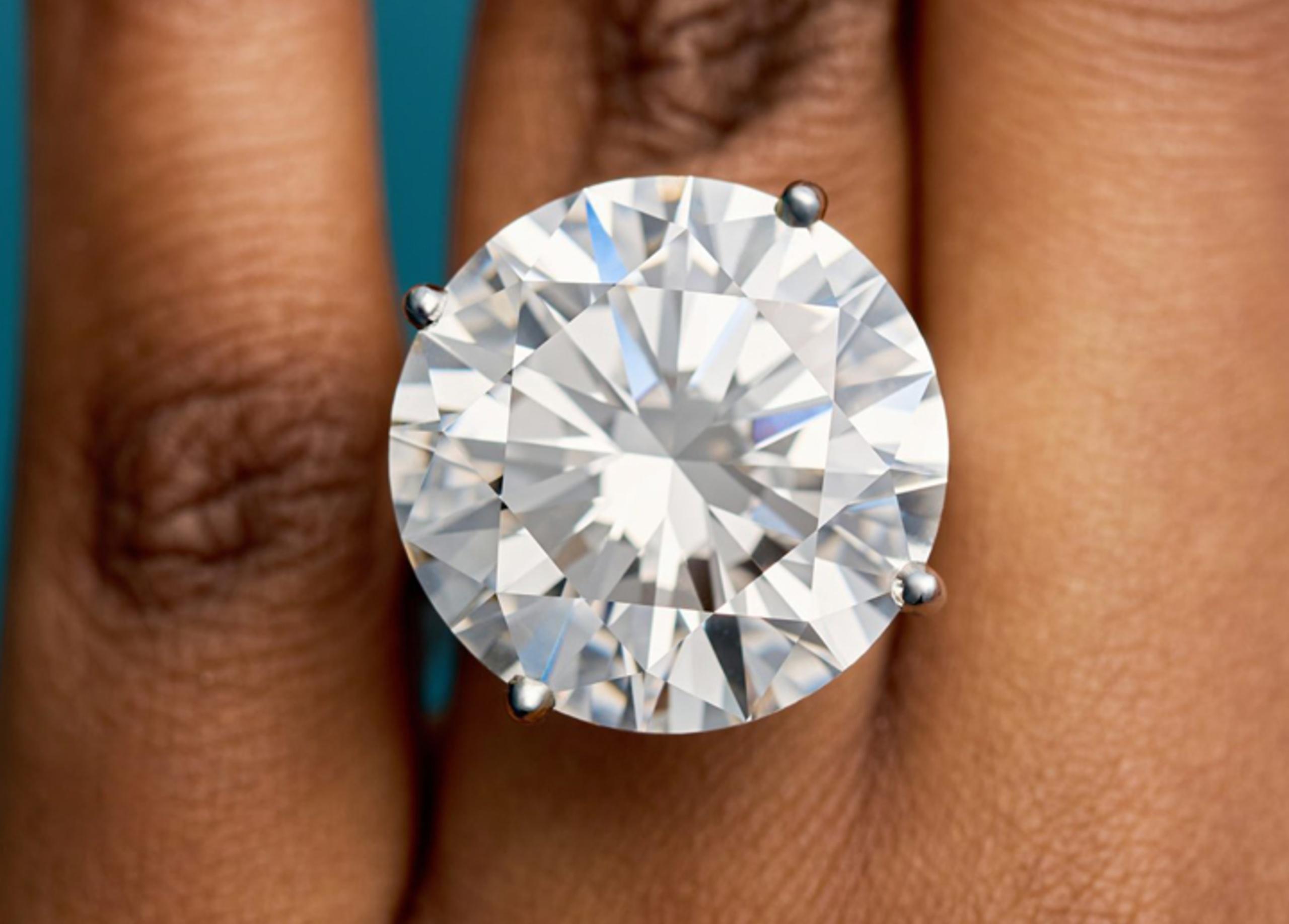 Largest diamond in the UK for over a decade expected to fetch £1m at auction