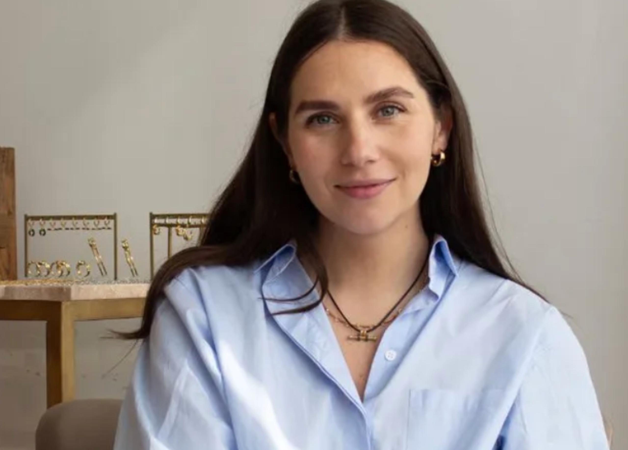 Jewellery Designer Laura Vann Shares a Glimpse Into Her 9-5