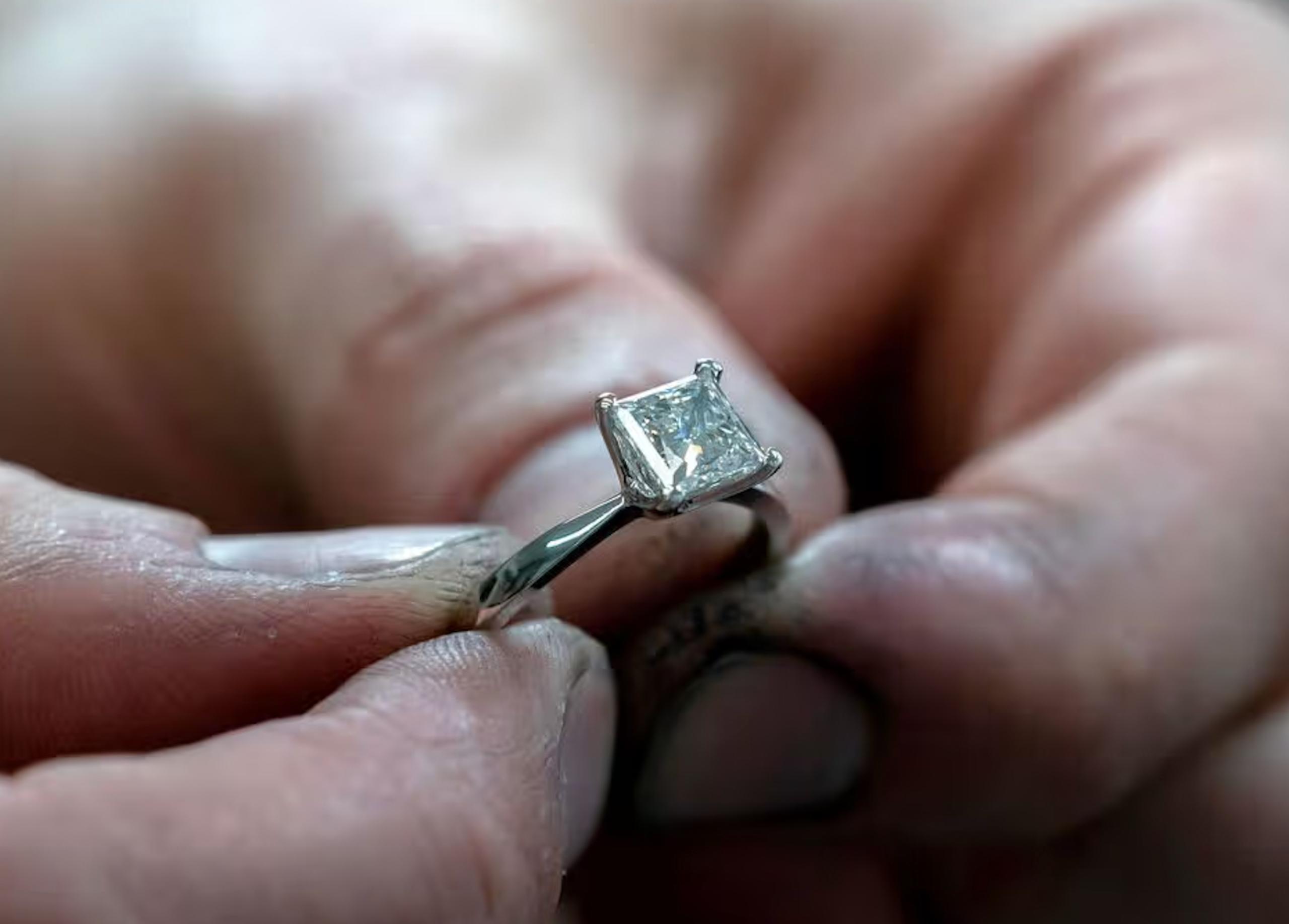 Family-Run Jewellery Brand Enters Administration After 40 Years