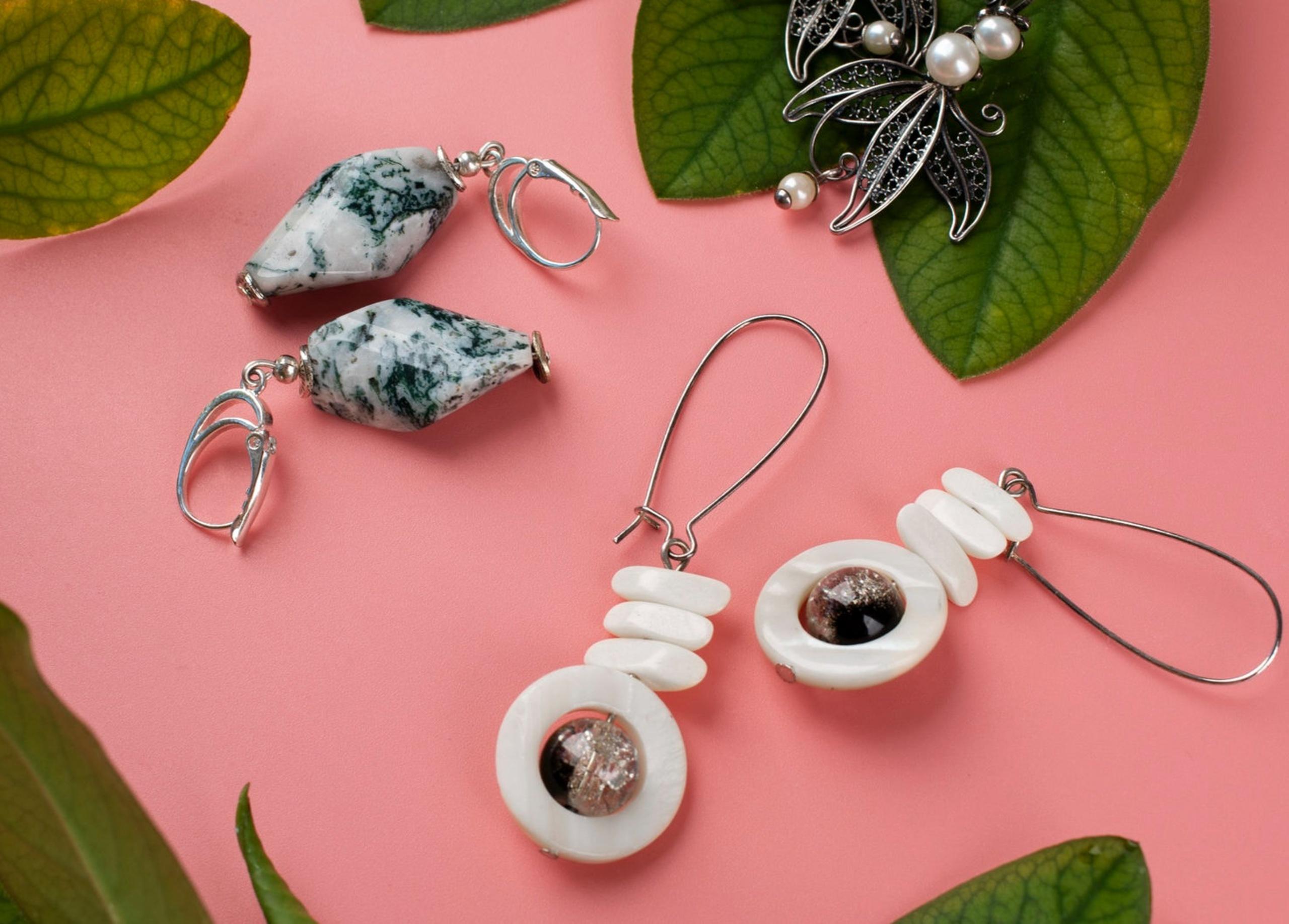The 2026 Guide: Launching a sustainable fashion jewellery brand in the UK