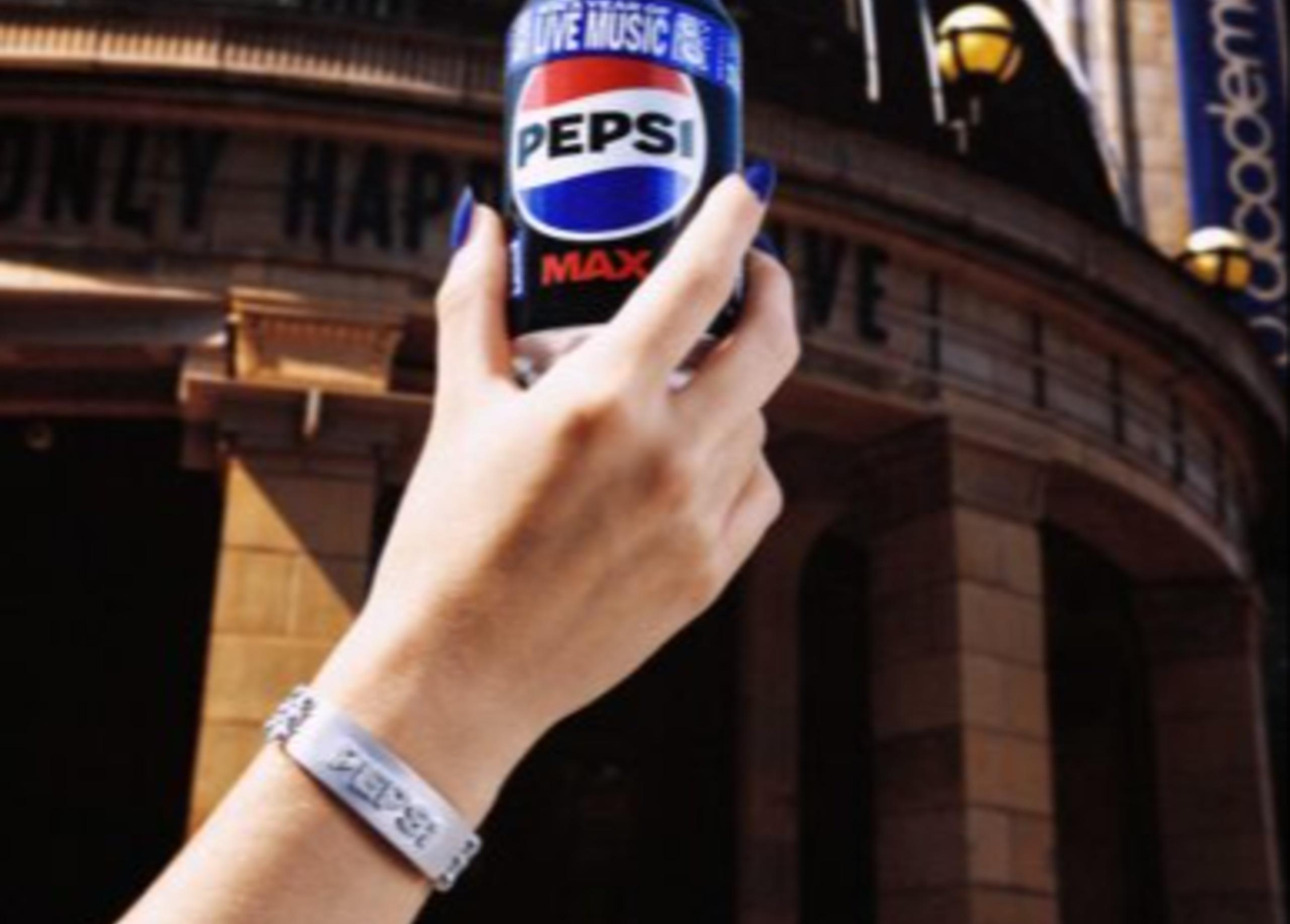 Pepsi MAX and A Jewellers Turn Festival Wristbands into Luxury Collectables