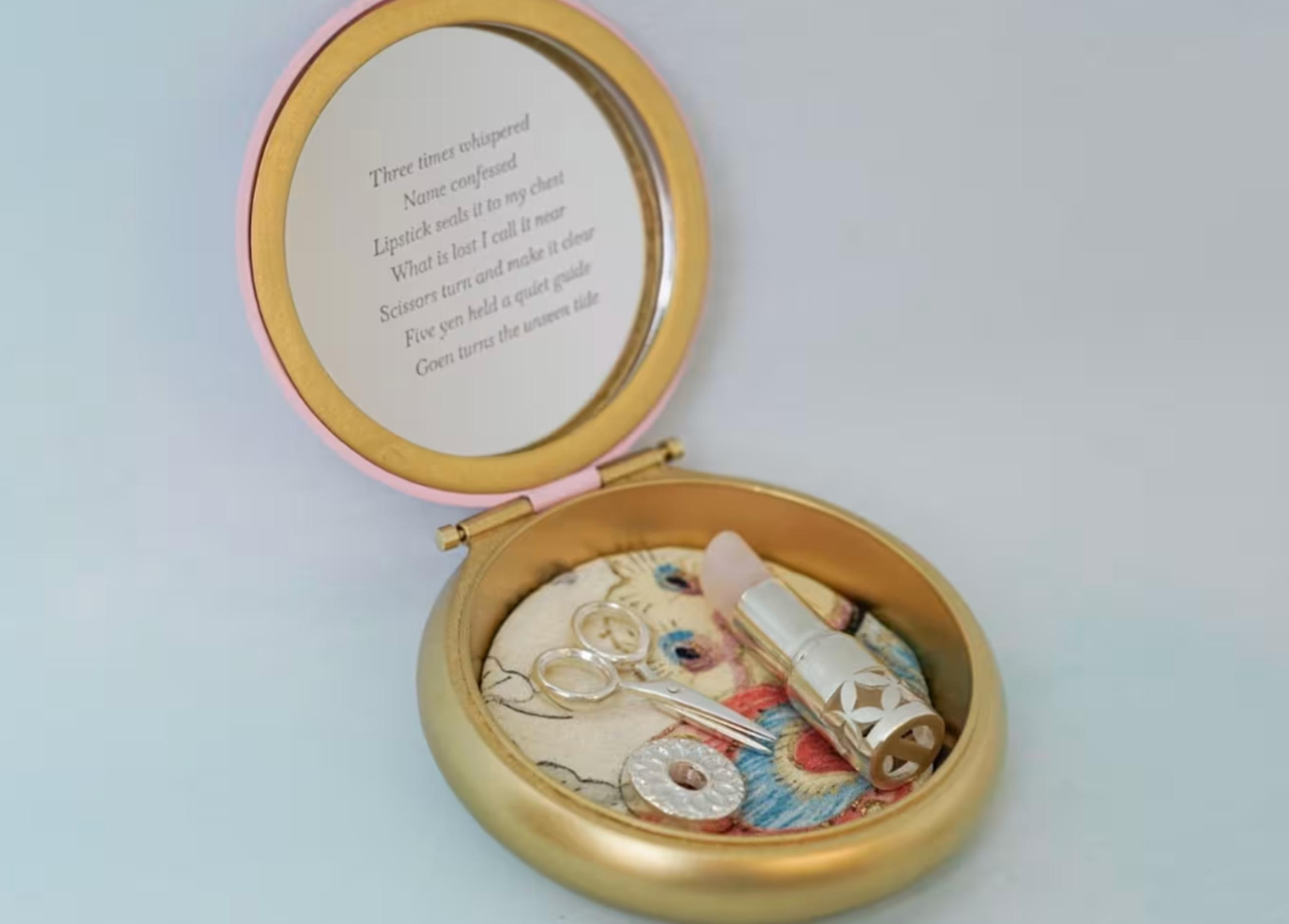 London Exhibition Shines a Light on Emerging Jewellery Talent
