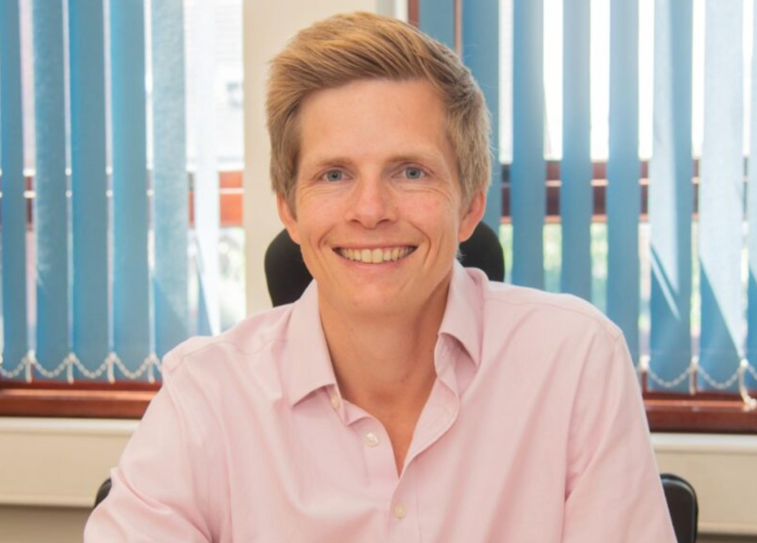 F.Hinds Continues to Back Britain’s High Street After 170 Years