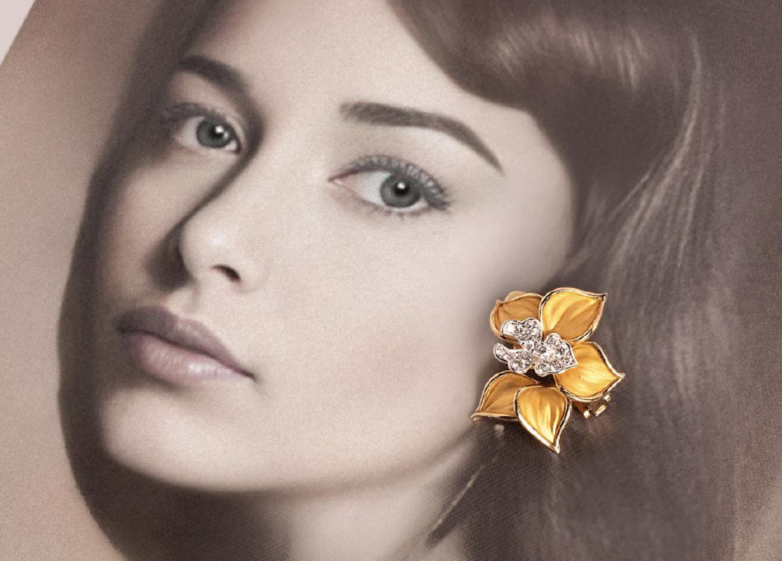 Carrera y Carrera Turns the Orchid into Gold Sculpture