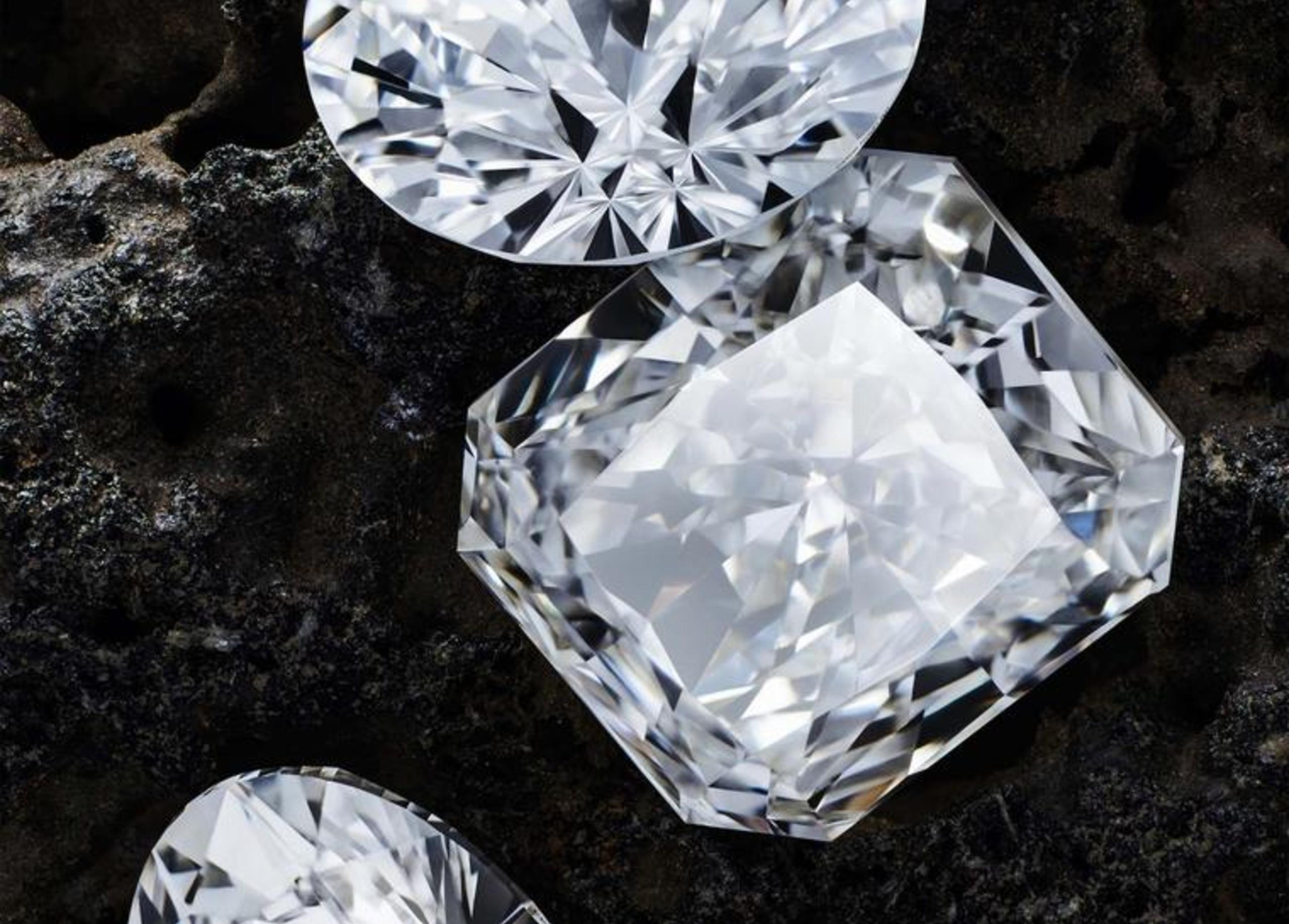 Lab-Grown and Natural Diamonds Face an Increasingly Divided Market