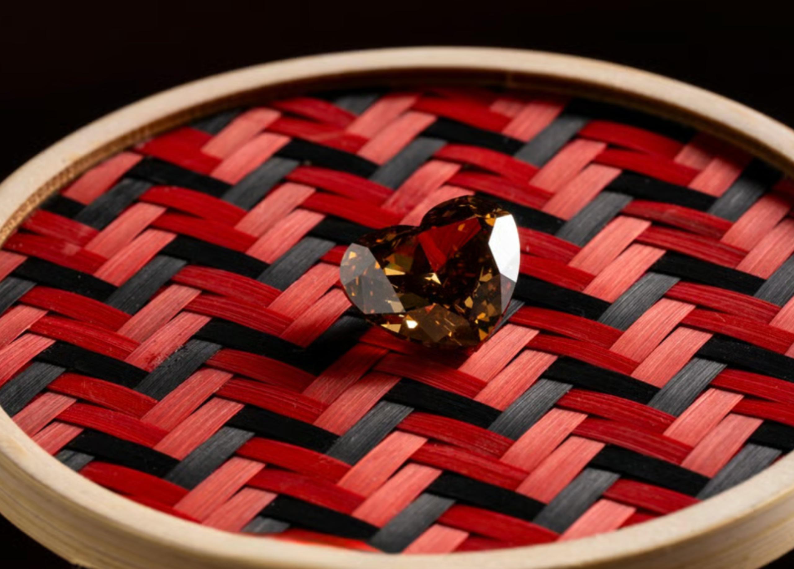 De Beers Sees ‘Authentic Individuality’ Driving Natural Diamond Demand