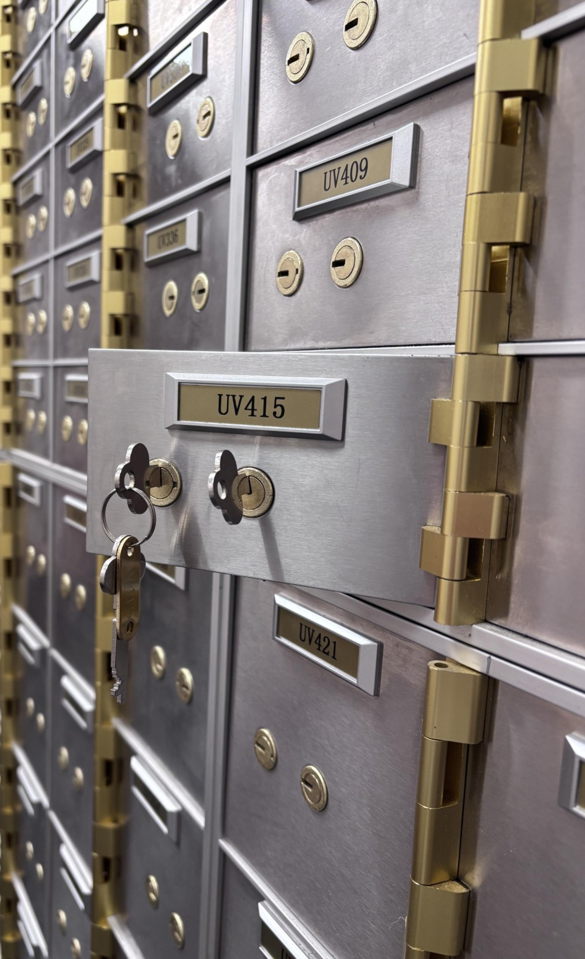 UltraVault: A Different Way of Holding Jewellery