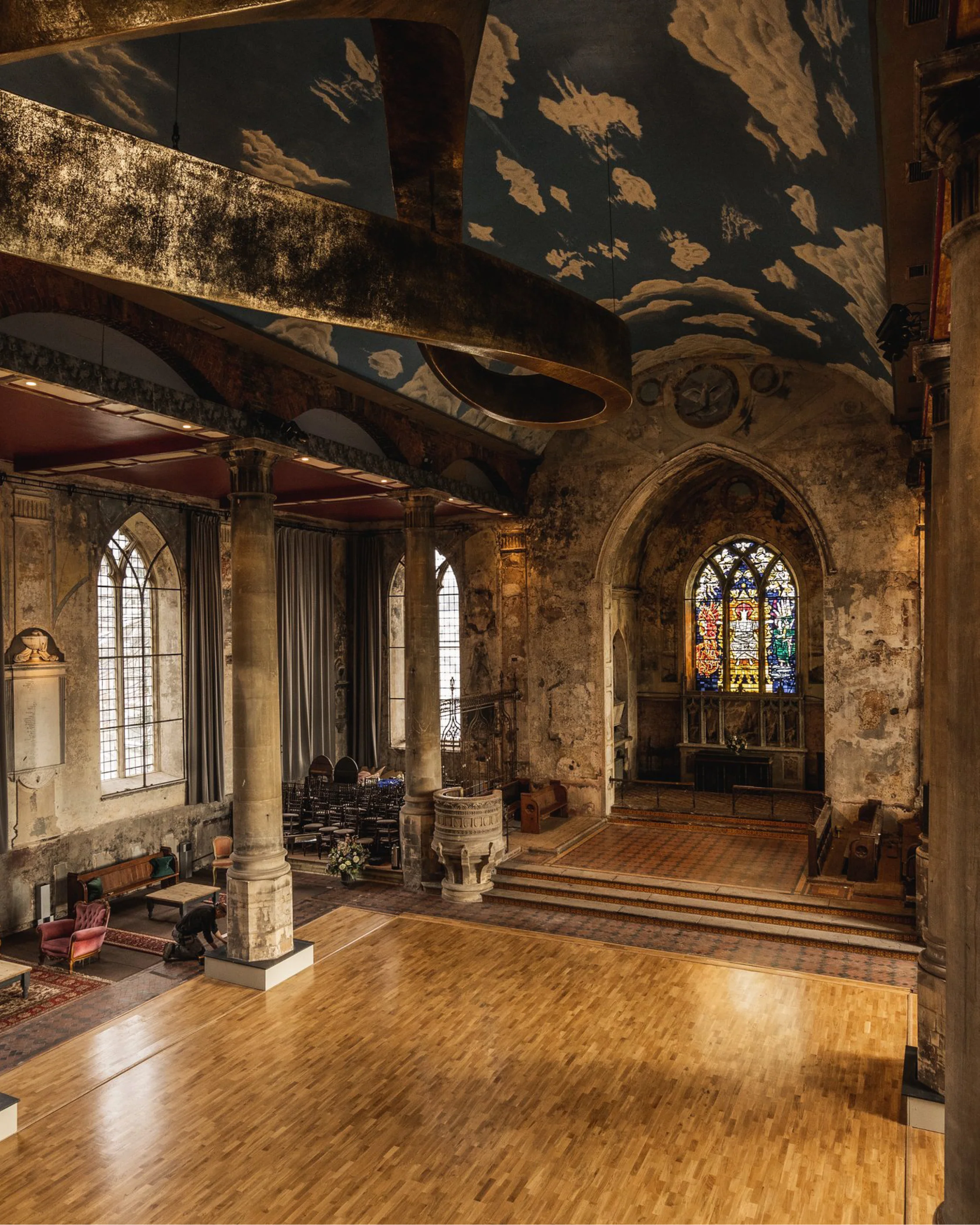 Atmospheric and unconventional, The Mount Without sets the scene for Get Stoned Bristol — where heritage architecture meets the modern trade