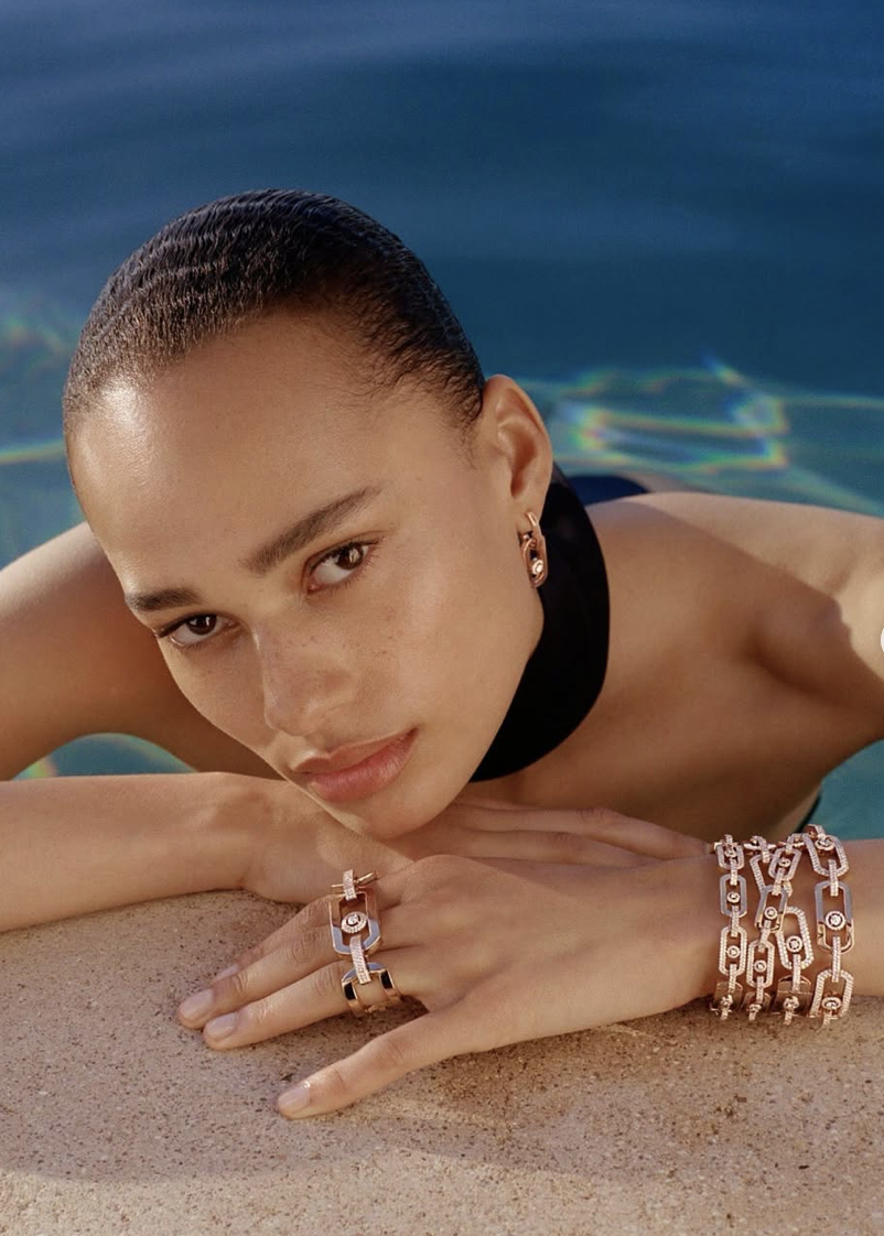 Annemary Aderibigbe showcases the bold, interlocking forms of Messika’s Move Link collection — a sculptural summer statement in rose gold. Photo © Juliette Abitbol for Messika.