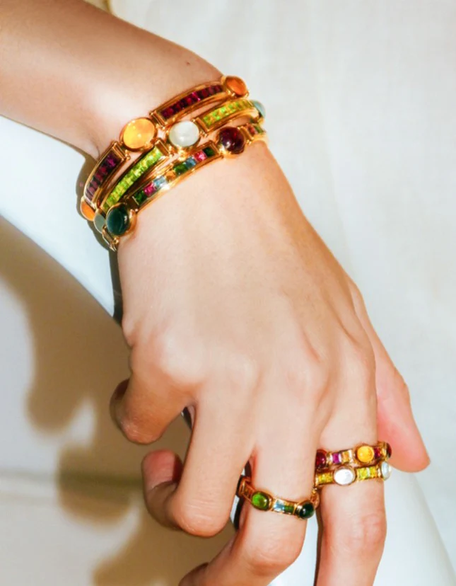 Van’s “joyful, playful” fine jewellery has appeared in renowned publications such as The New York Times, Vanity Fair, Vogue UK, The Sunday Times Style and The Times Luxx Report