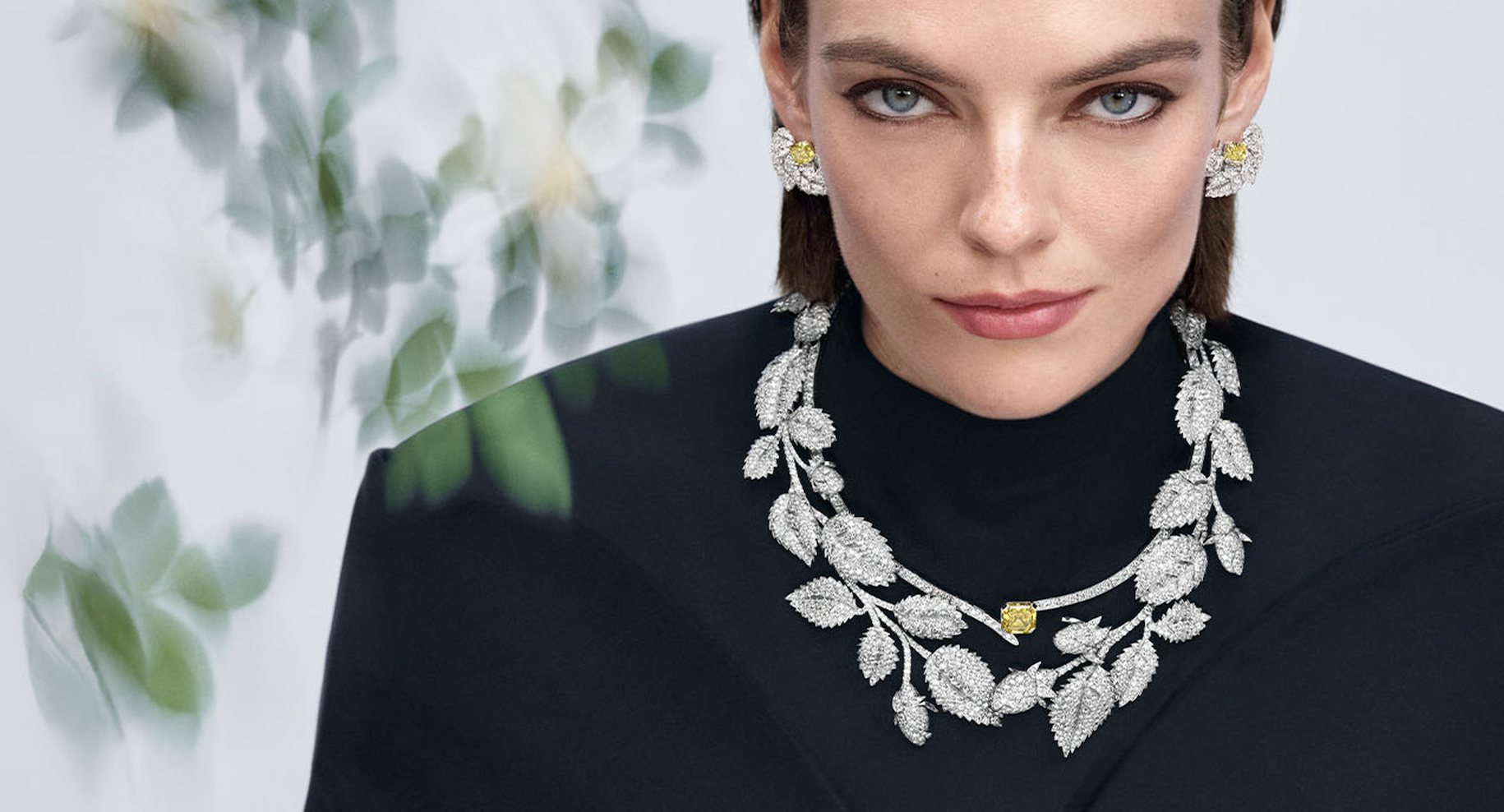 Wild Rose parure, inspired by an archival tiara and centred on golden yellow stamens, set with exceptional yellow diamonds. Picture courtesy of Chaumet