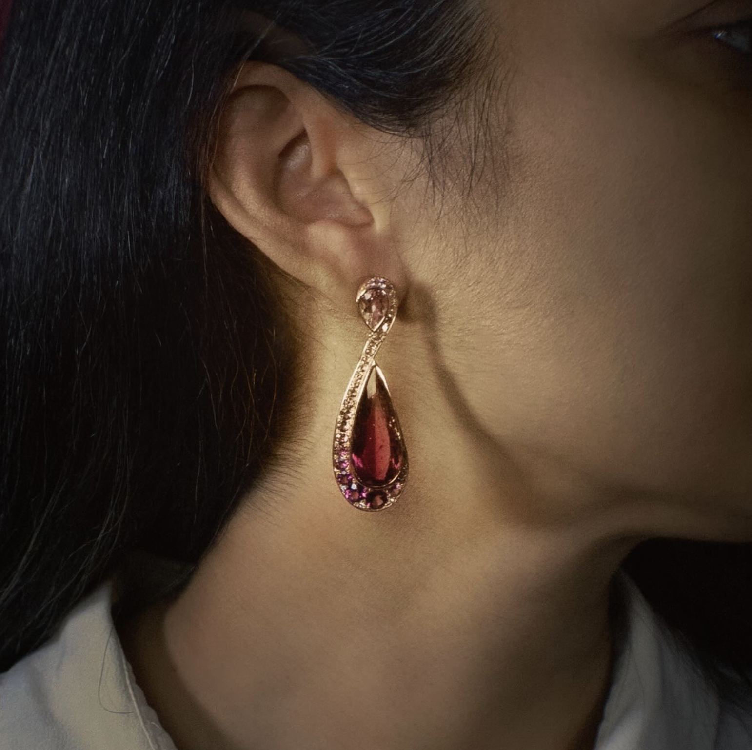 Raspberry ripple… A juicy mix of rubellites, tourmalines, morganites and diamonds in one sculptural drop